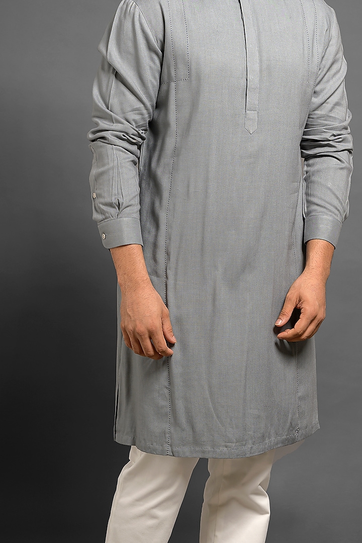 Grey Pick Stitch Kurta by Mitesh Lodha at Pernia's Pop Up Shop