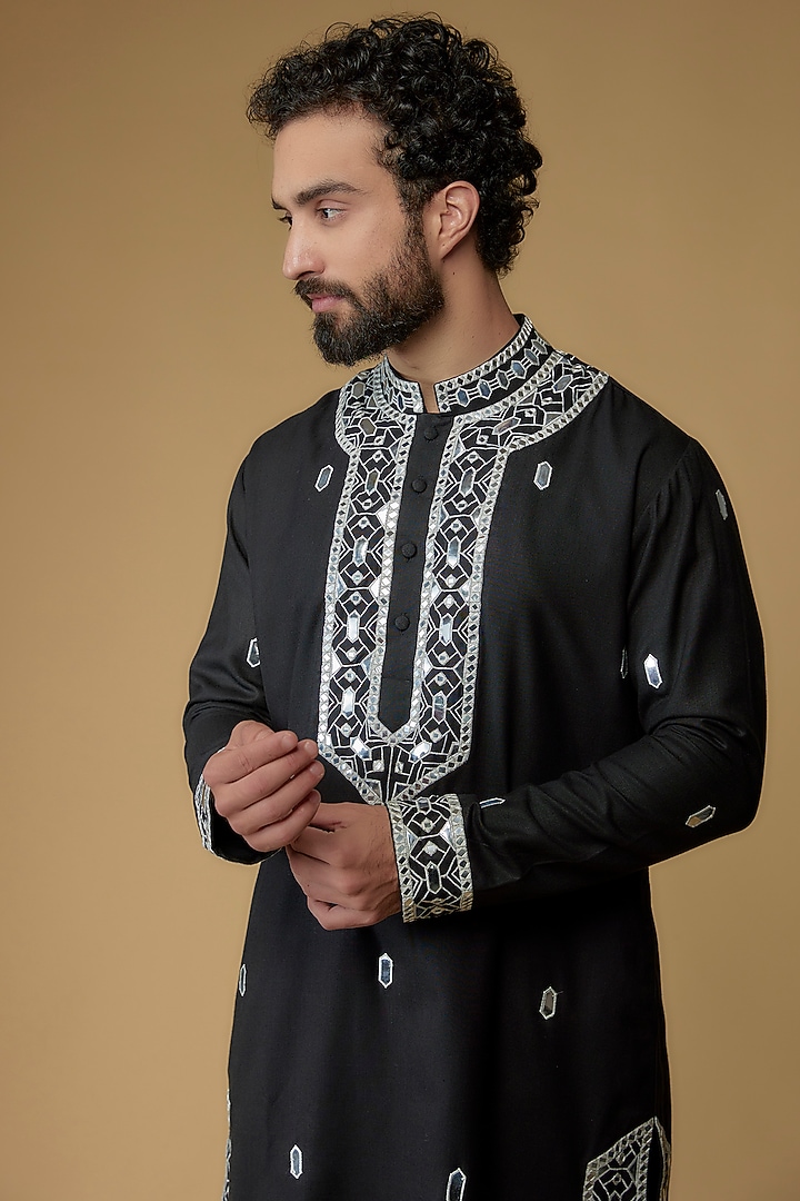 Black Cotton Silk Blend Applique Embroidered Kurta by MILO by Miloni Shah at Pernia's Pop Up Shop