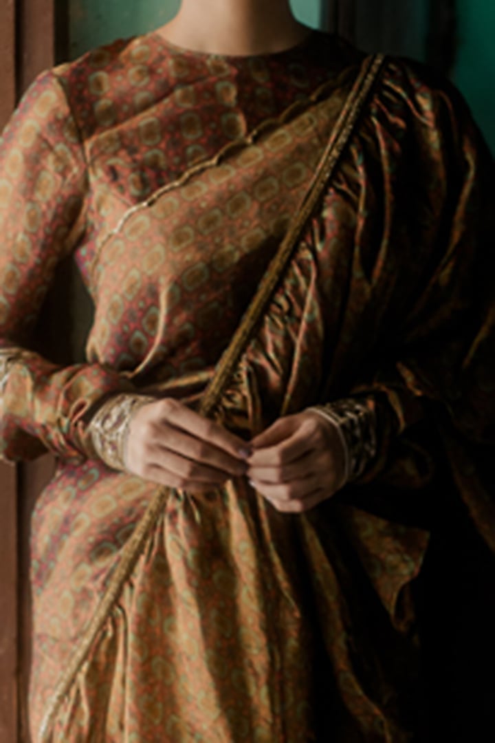 Pale Antique Digital Printed Wedding Saree by Mimamsaa at Pernia's Pop Up Shop
