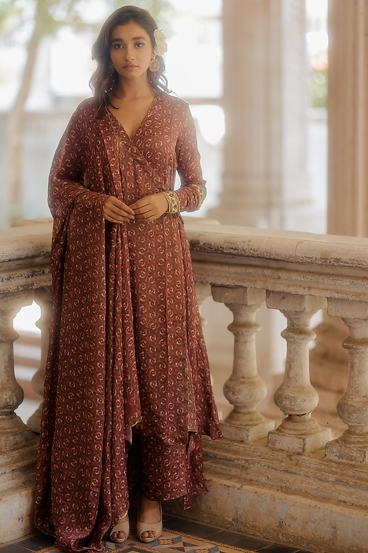 Mauve Chiffon Silk Kurta Set by Mimamsaa at Pernia's Pop Up Shop