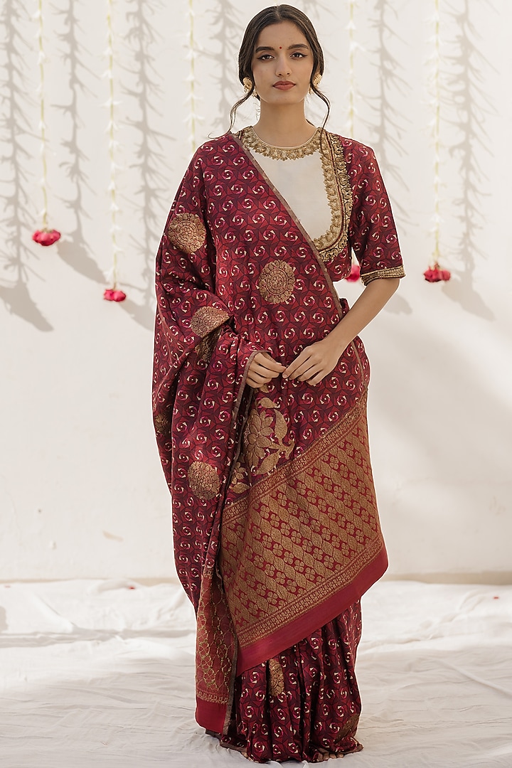 Burgundy Embroidered Woven Saree Set by Mimamsaa