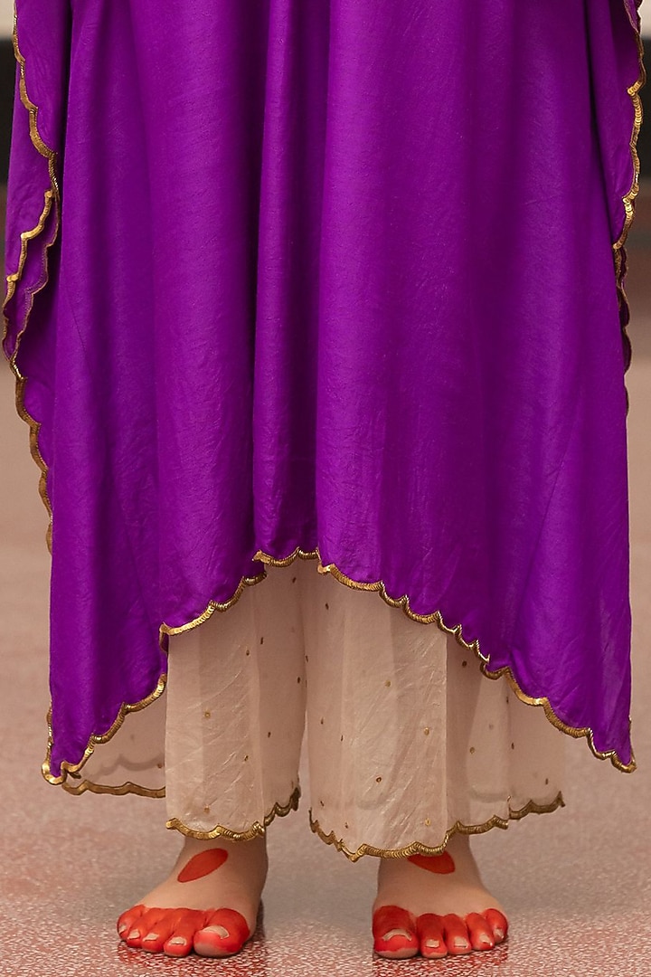 Violet Moonga Silk Embroidered Woven Kaftan Set by Mimamsaa at Pernia's Pop Up Shop