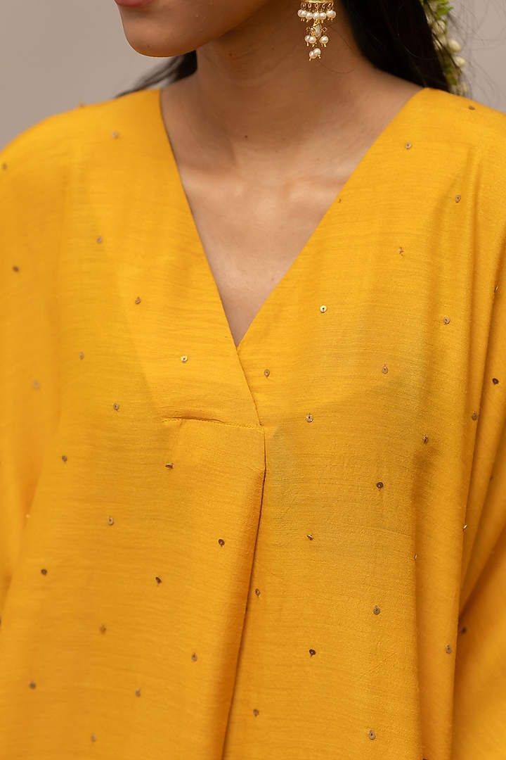 Cyber Yellow Moonga Silk Embroidered Woven Kaftan Set by Mimamsaa at Pernia's Pop Up Shop