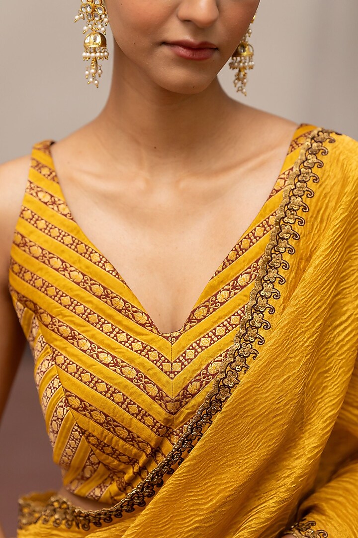 Golden Yellow Crushed Silk Embroidered Woven Wedding Saree Set by Mimamsaa at Pernia's Pop Up Shop