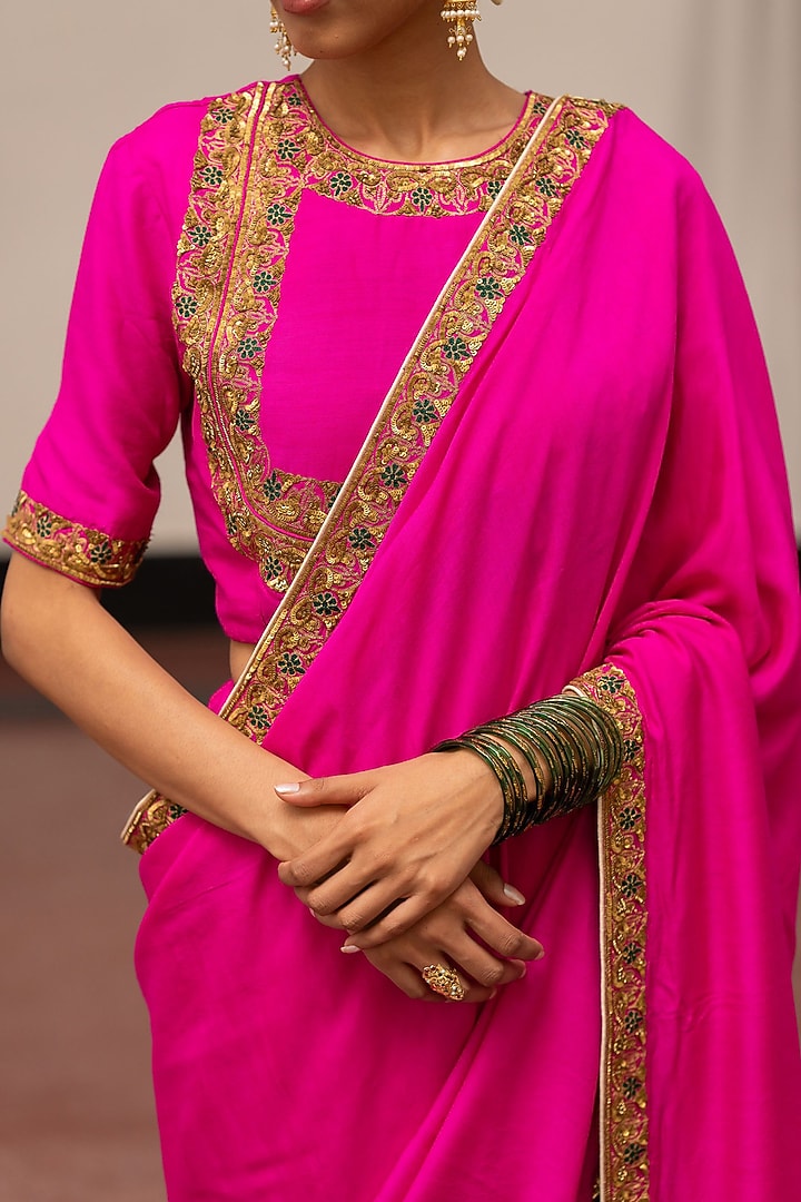 Fuchsia Moonga Silk Embroidered Woven Wedding Saree Set by Mimamsaa at Pernia's Pop Up Shop
