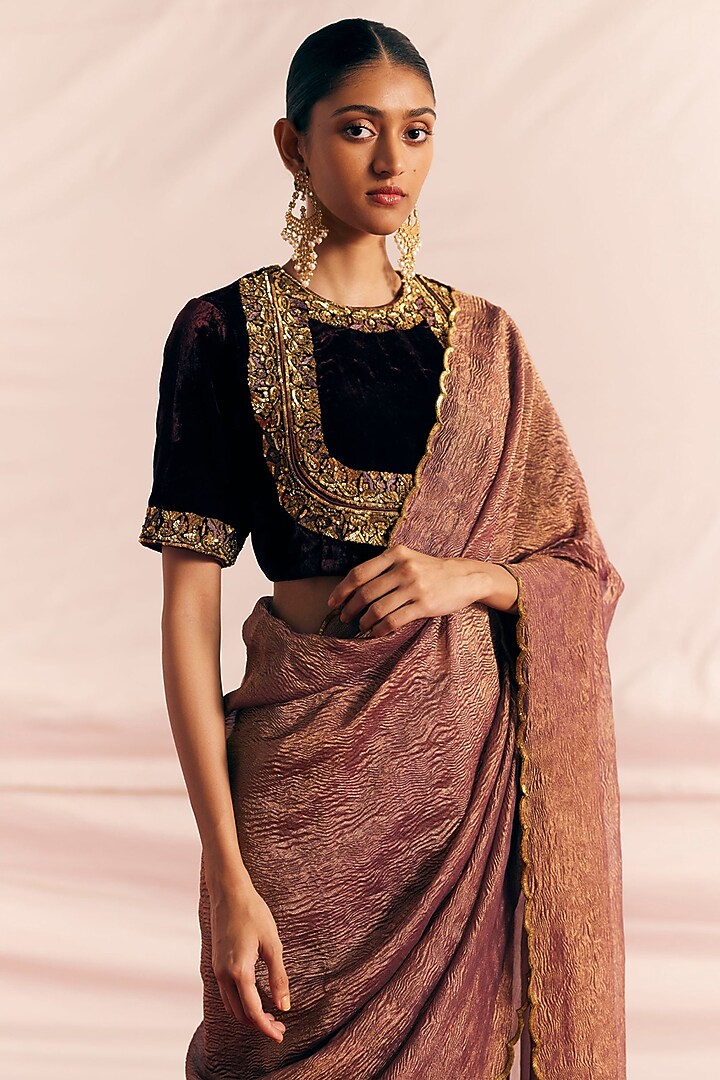 Pale Tissue Silk Woven Wedding Saree Set by Mimamsaa at Pernia's Pop Up Shop
