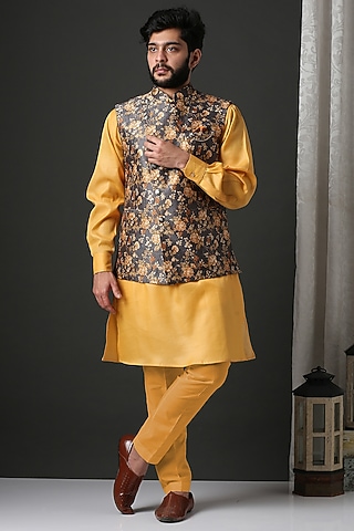 Yellow Kurta Set With Floral Nehru Jacket by Minaki Men