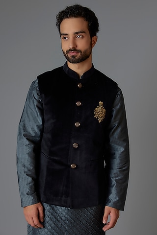 Black Velvet Hand Embroidered Bundi Jacket by Minaki Men