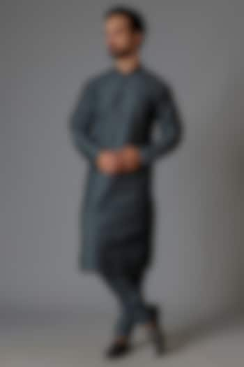 Grey Silk Blend Pintuck Kurta Set by Minaki Men at Pernia's Pop Up Shop