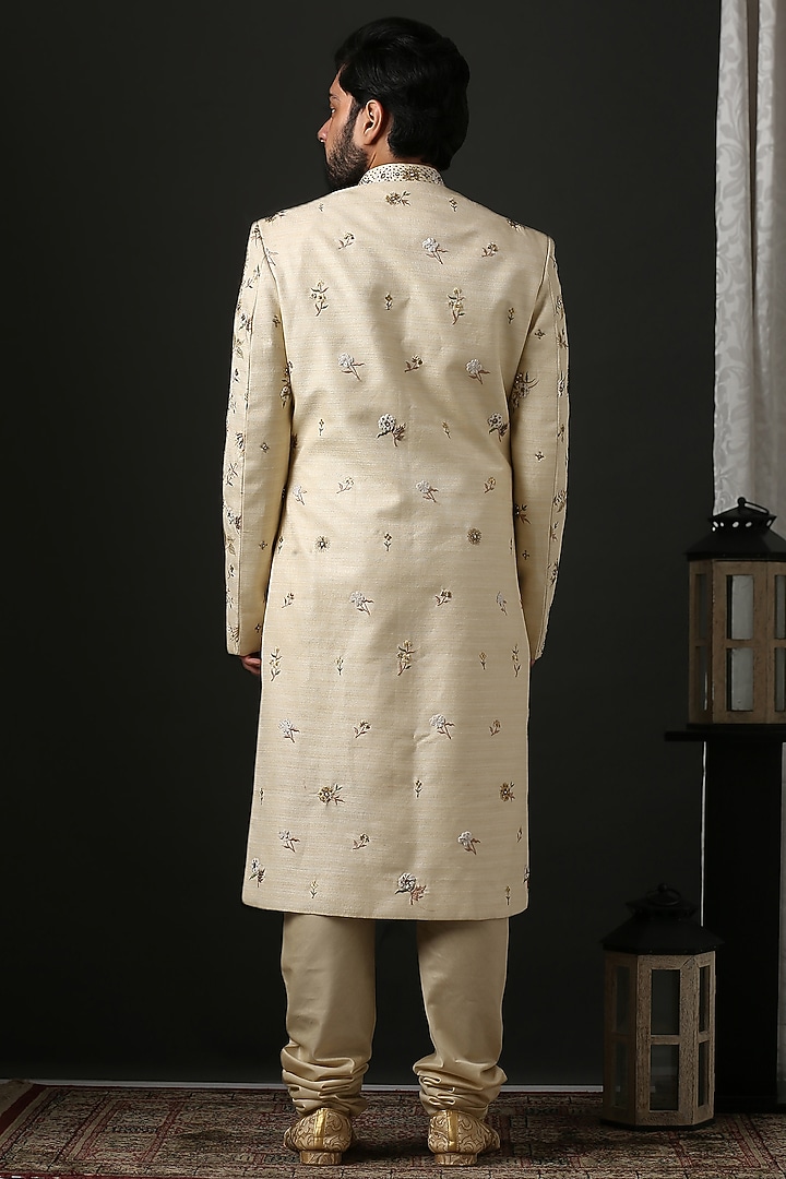 Cream Hand Embroidered Groom Sherwani Set by Minaki Men at Pernia's Pop Up Shop