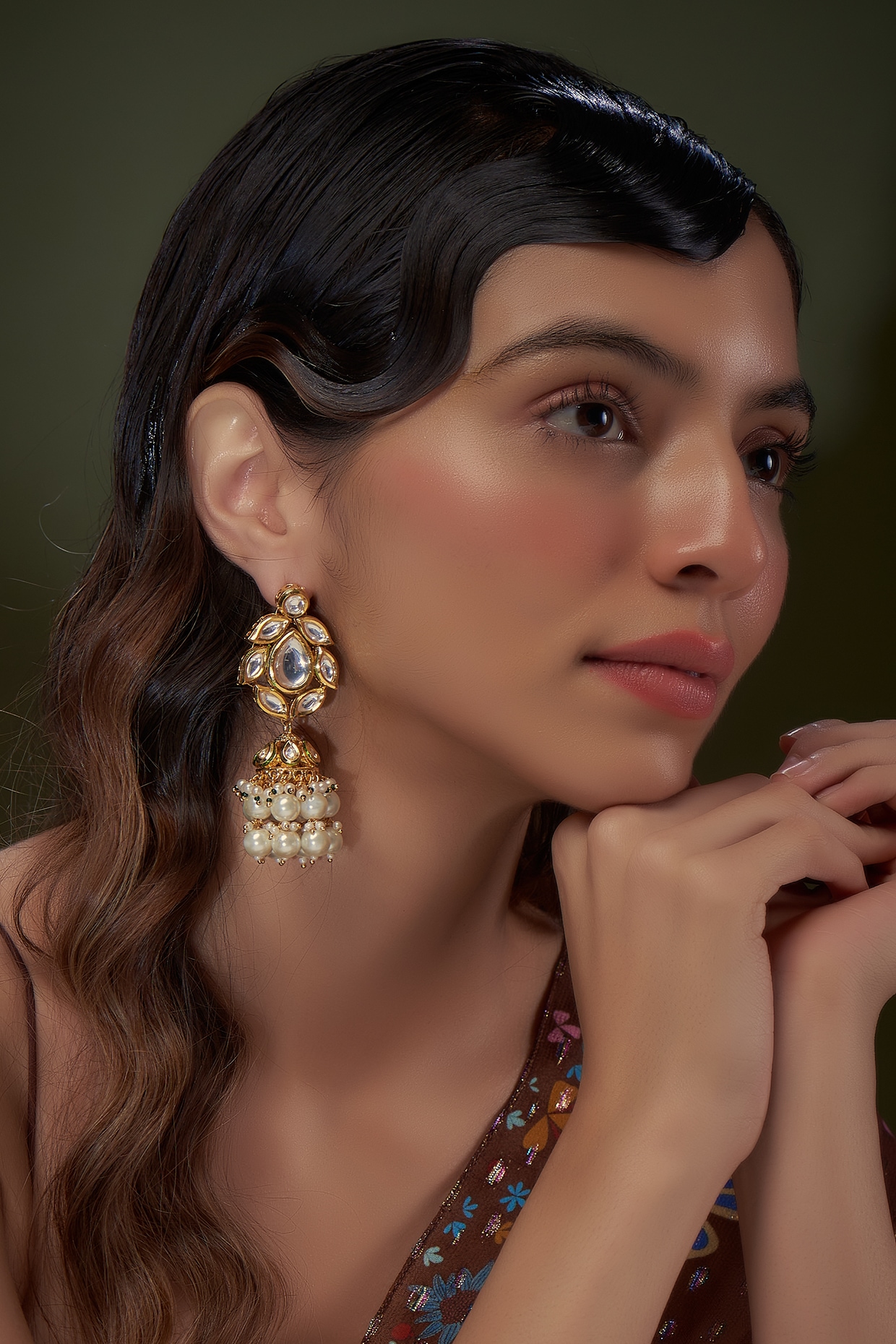 Stylish Earring Designs wearing with Saree – Jewels Box(Gold & Diamonds)