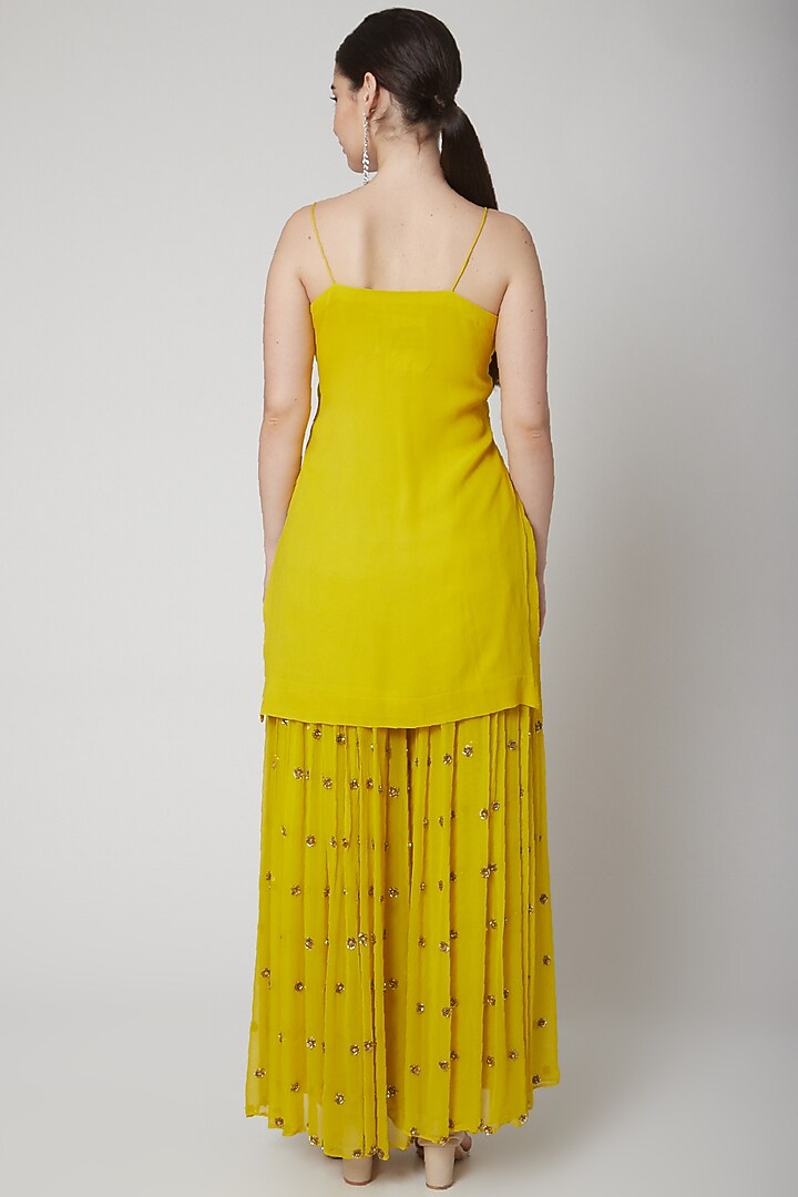 Deep Yellow Embroidered Kurta Set by Mint Blush at Pernia's Pop Up Shop