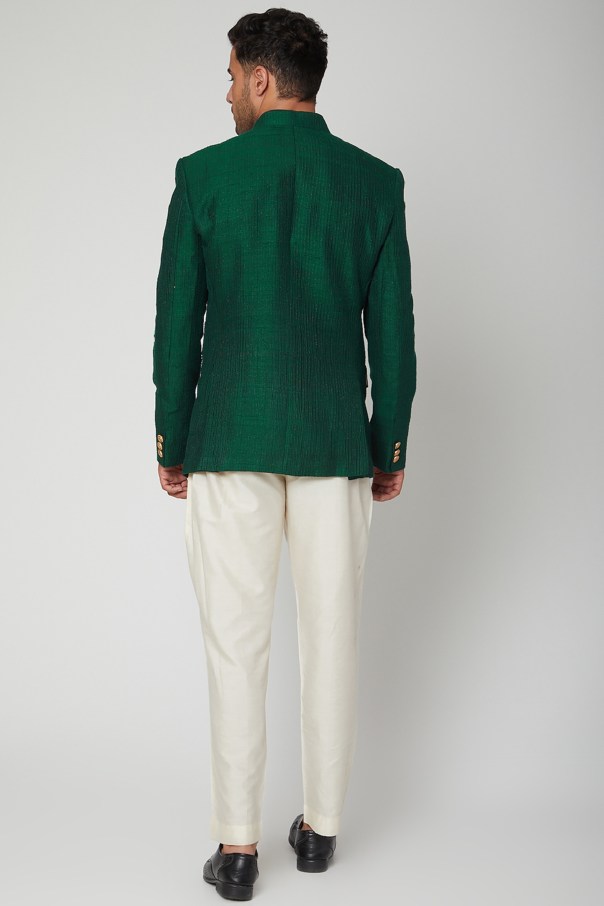Bottle Green Embroidered Bandhgala Jacket With Pants by Mint Blush Men at  Pernia's Pop Up Shop 2026