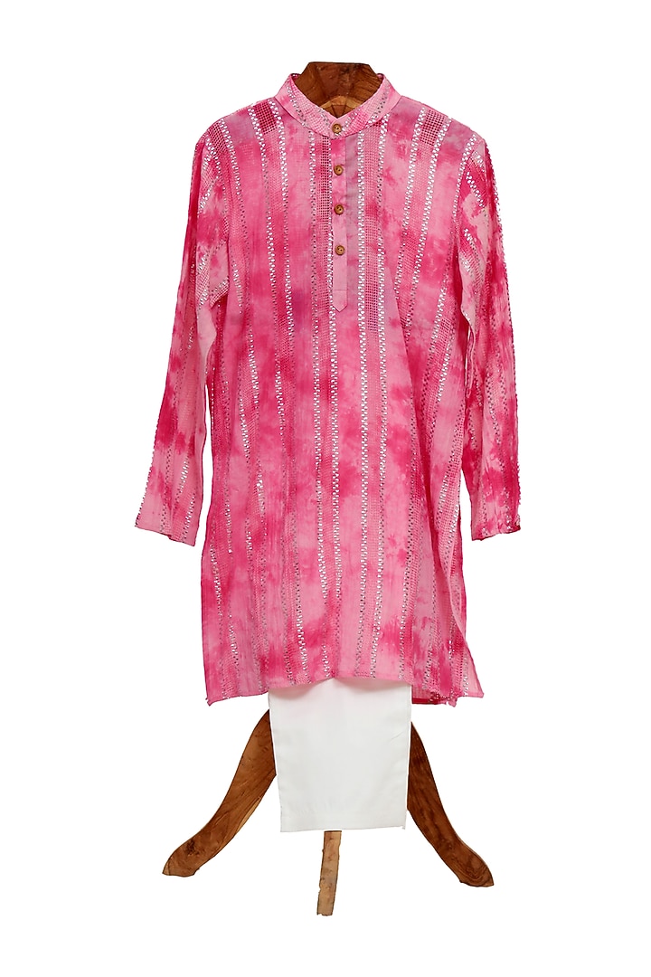 Pink Cotton Lurex Printed Kurta Set For Boys by MINIME ORGANICS at Pernia's Pop Up Shop