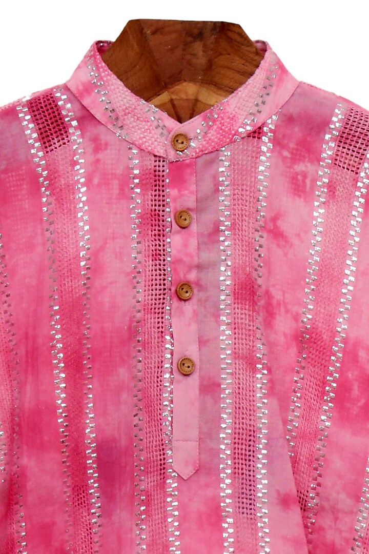 Pink Cotton Lurex Printed Kurta Set For Boys by MINIME ORGANICS at Pernia's Pop Up Shop