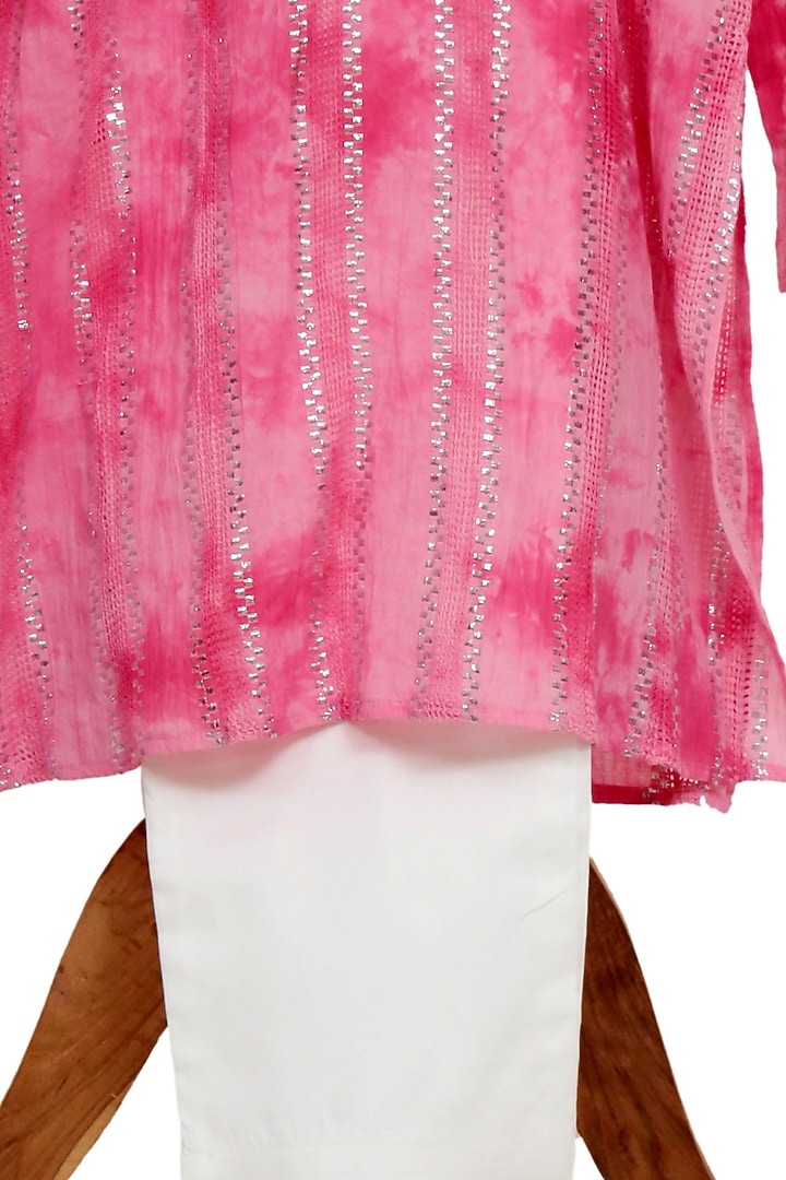 Pink Cotton Lurex Printed Kurta Set For Boys by MINIME ORGANICS at Pernia's Pop Up Shop