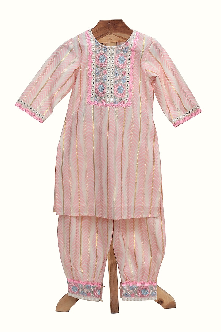 Pink Cotton Printed Kurta Set For Girls by MINIME ORGANICS at Pernia's Pop Up Shop