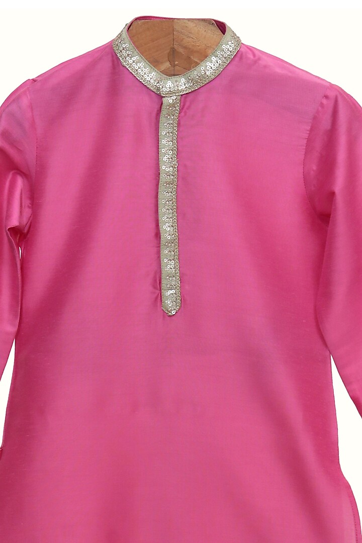 Pink Chanderi Silk Kurta Set For Set For Boys by MINIME ORGANICS at Pernia's Pop Up Shop