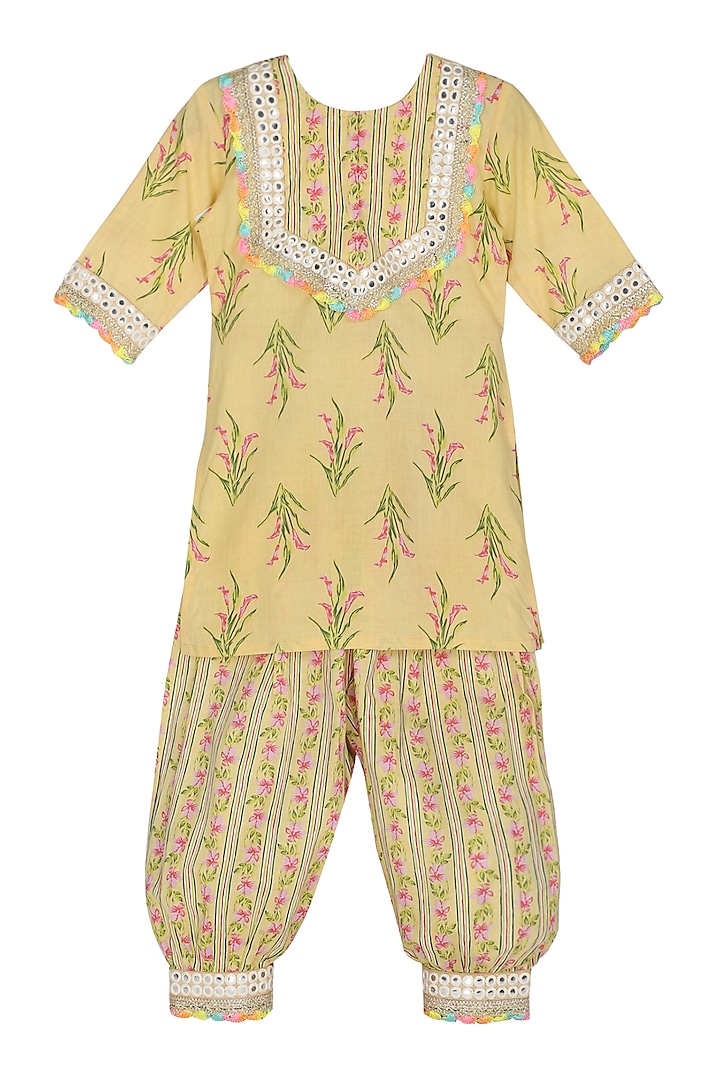 Yellow Cotton Block Printed Kurta Set For Girls by MINIME ORGANICS at Pernia's Pop Up Shop