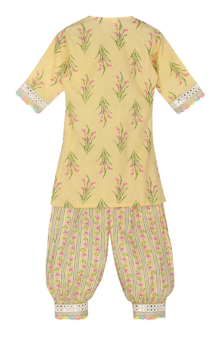 Yellow Cotton Block Printed Kurta Set For Girls by MINIME ORGANICS at Pernia's Pop Up Shop