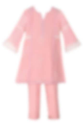 Rose Pink Chanderi Silk Cutwork Kurta Set For Girls by MINIME ORGANICS at Pernia's Pop Up Shop