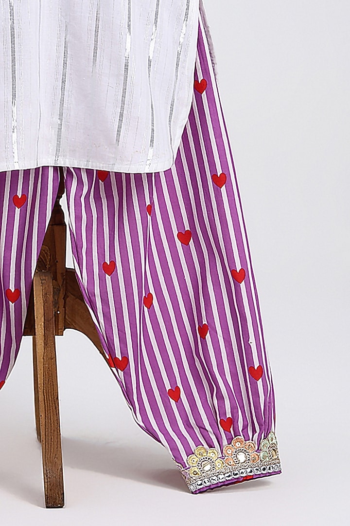 White Cotton Printed Kurta Set For Girls by MINIME ORGANICS at Pernia's Pop Up Shop