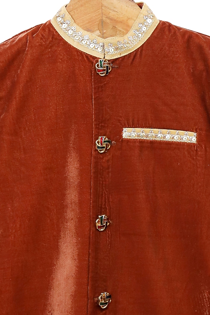 Brown Embroidered Sherwani Set For Boys by MINIME ORGANICS at Pernia's Pop Up Shop