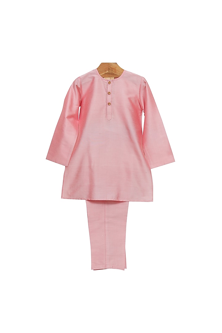 Pink Cotton Silk Kurta Set For Boys by MINIME ORGANICS at Pernia's Pop Up Shop
