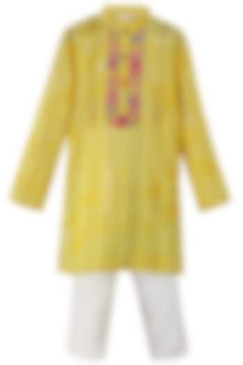 Yellow Lurex Cotton Kurta Set For Boys by MINIME ORGANICS at Pernia's Pop Up Shop