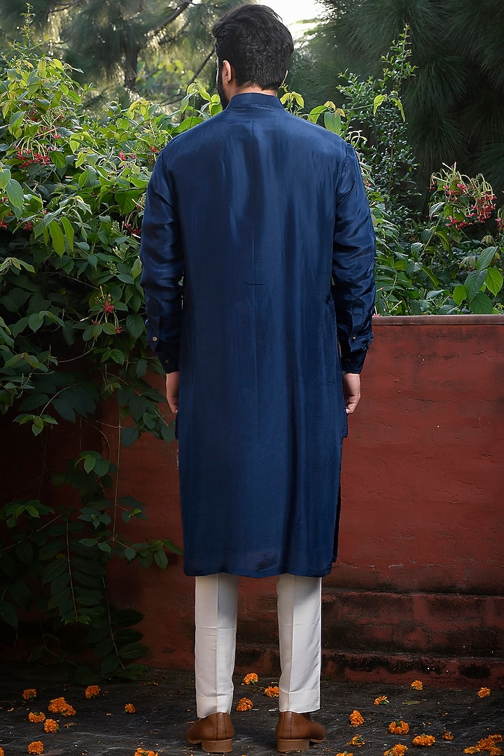 Blue Silk Dabka Hand Embroidered Kurta Set by Mint Blush Men at Pernia's Pop Up Shop