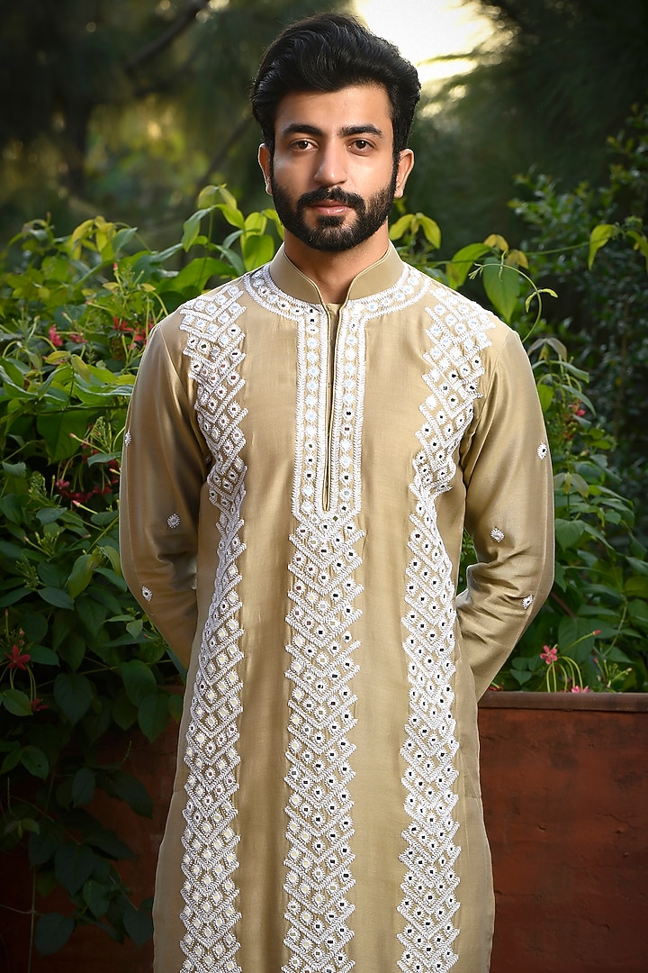 Pista Green Silk Mirror Embroidered Kurta Set by Mint Blush Men at Pernia's Pop Up Shop