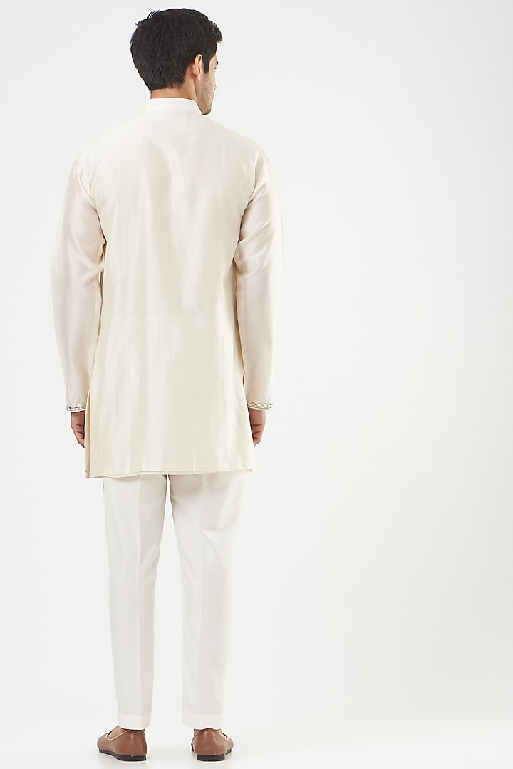 Ivory Kurta Set With Embroidery by Mint Blush Men at Pernia's Pop Up Shop
