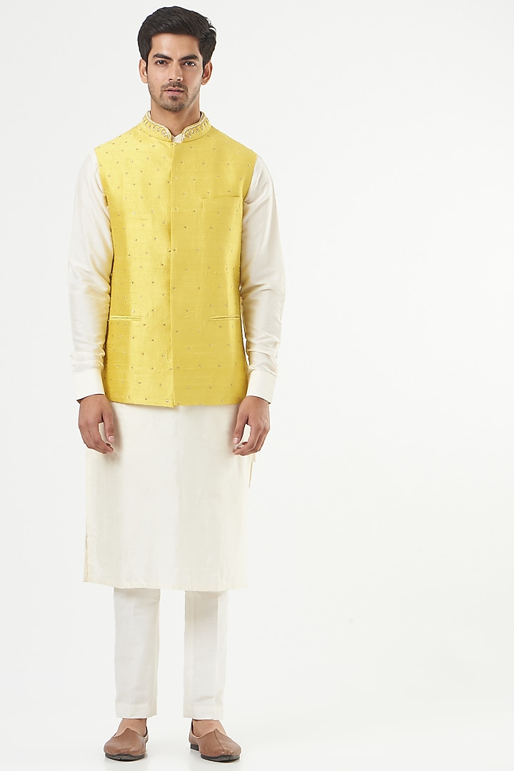 Ivory Silk Kurta Set With Jawahar Jacket by Mint Blush Men