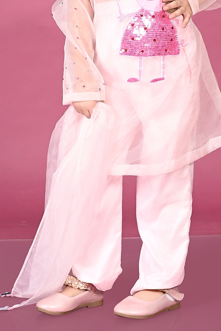 Baby Pink Organza Hand Embroidered Kurta Set For Girls by MISS NAKHREBAAZ at Pernia's Pop Up Shop