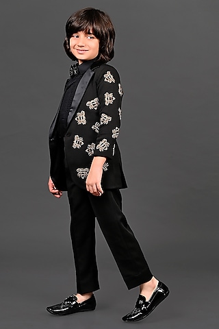 Black Japanese Hand Embroidered Blazer Set For Boys by MISS NAKHREBAAZ