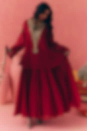 Deep Red Banarasi Silk Tissue Patchwork & Zari Embroidered Lehenga Set by MIRASA at Pernia's Pop Up Shop