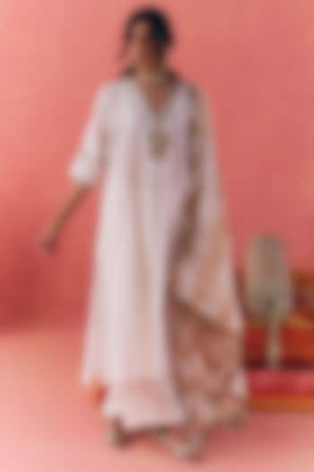Ivory Pure Silk Chanderi Hand Embroidered Long Kaftan Set by MIRASA at Pernia's Pop Up Shop