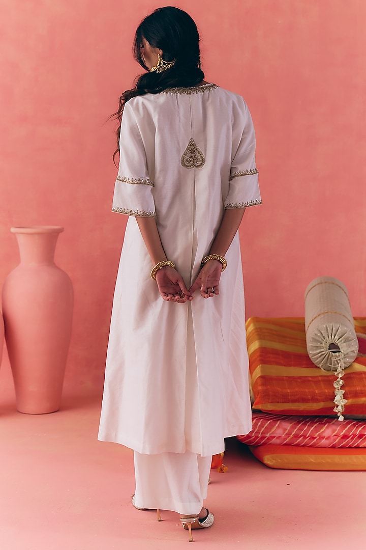 Ivory Pure Silk Chanderi Hand Embroidered Long Kaftan Set by MIRASA at Pernia's Pop Up Shop
