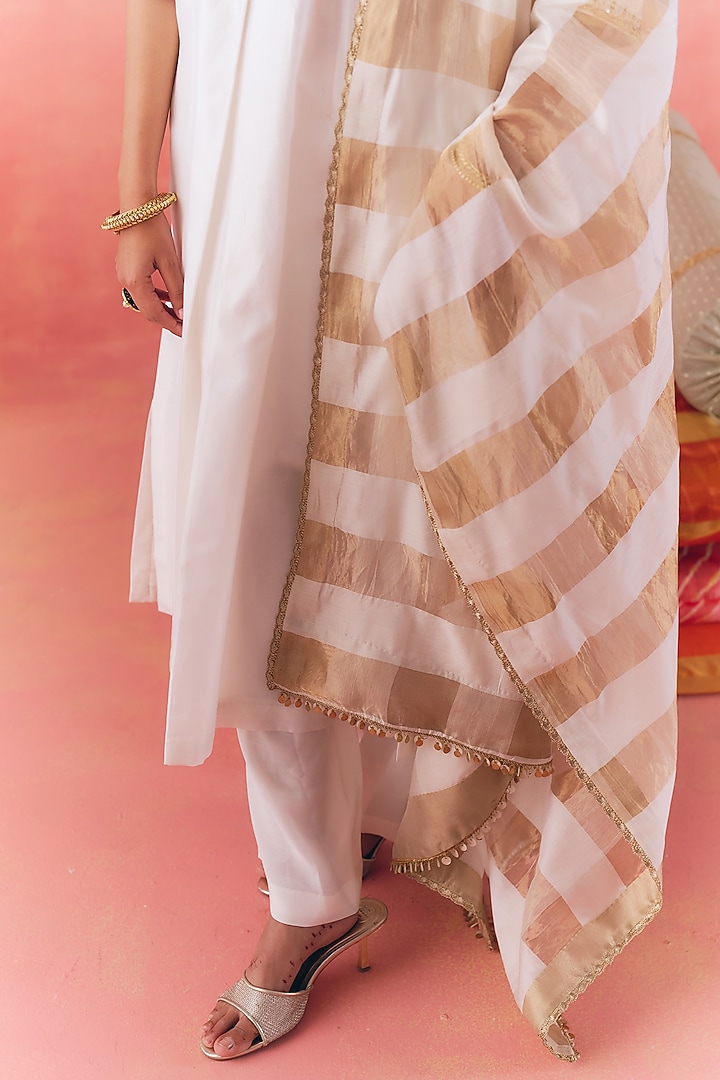 Ivory Pure Silk Chanderi Hand Embroidered Long Kaftan Set by MIRASA at Pernia's Pop Up Shop