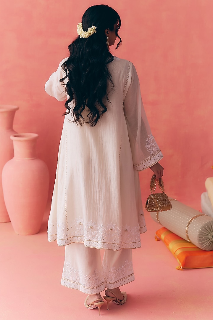 Ivory Pure Mul Chanderi Dori Embroidered Kurta Set by MIRASA at Pernia's Pop Up Shop