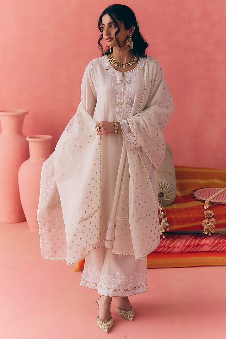 Ivory Pure Mul Chanderi Dori Embroidered Kurta Set by MIRASA at Pernia's Pop Up Shop