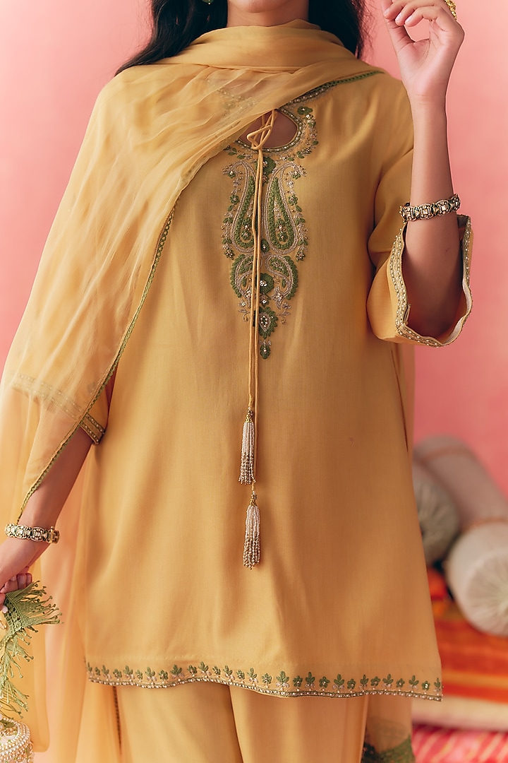 Yellow Pure Rayon Cotton Zari Embroidered Kurta Set by MIRASA at Pernia's Pop Up Shop