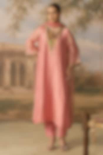 Blush Pink Banarasi Tissue Hand Embroidered Kurta Set by MIRASA at Pernia's Pop Up Shop