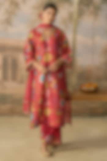 Red Cotton Blend Digital Printed & Embroidered Kurta Set by MIRASA at Pernia's Pop Up Shop
