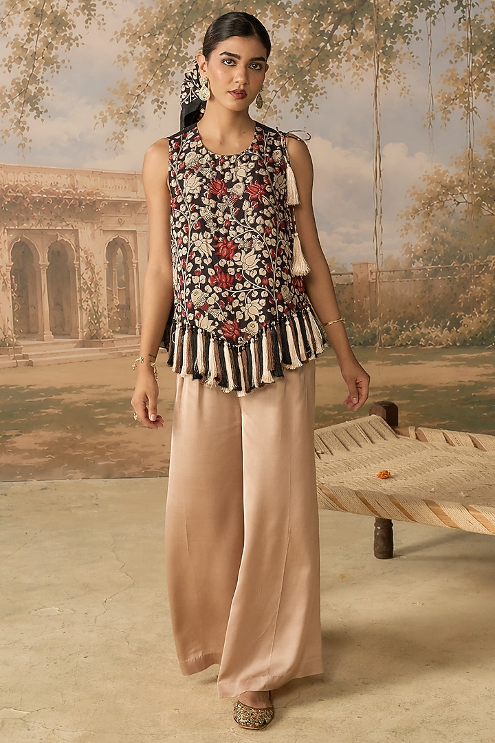  Black & Champagne Bangalore Silk Printed Co-Ord Set by MIRASA at Pernia's Pop Up Shop