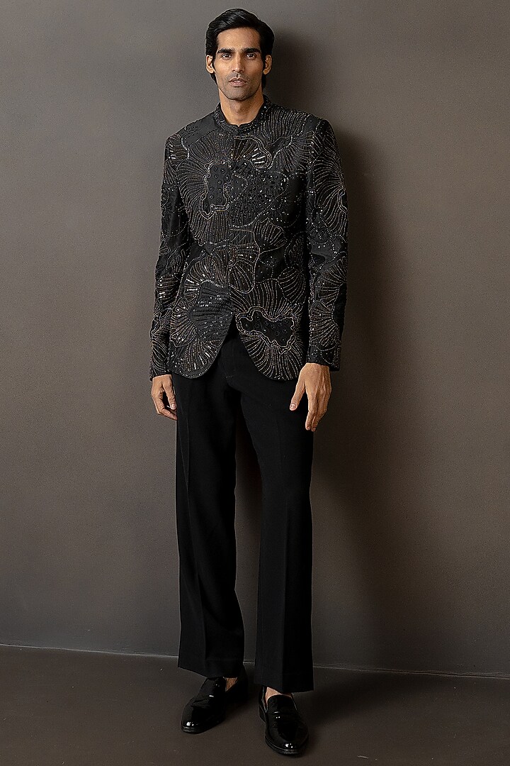 Black Crepe Embroidered Groom Bandhgala Set by Mishru Men at Pernia's Pop Up Shop