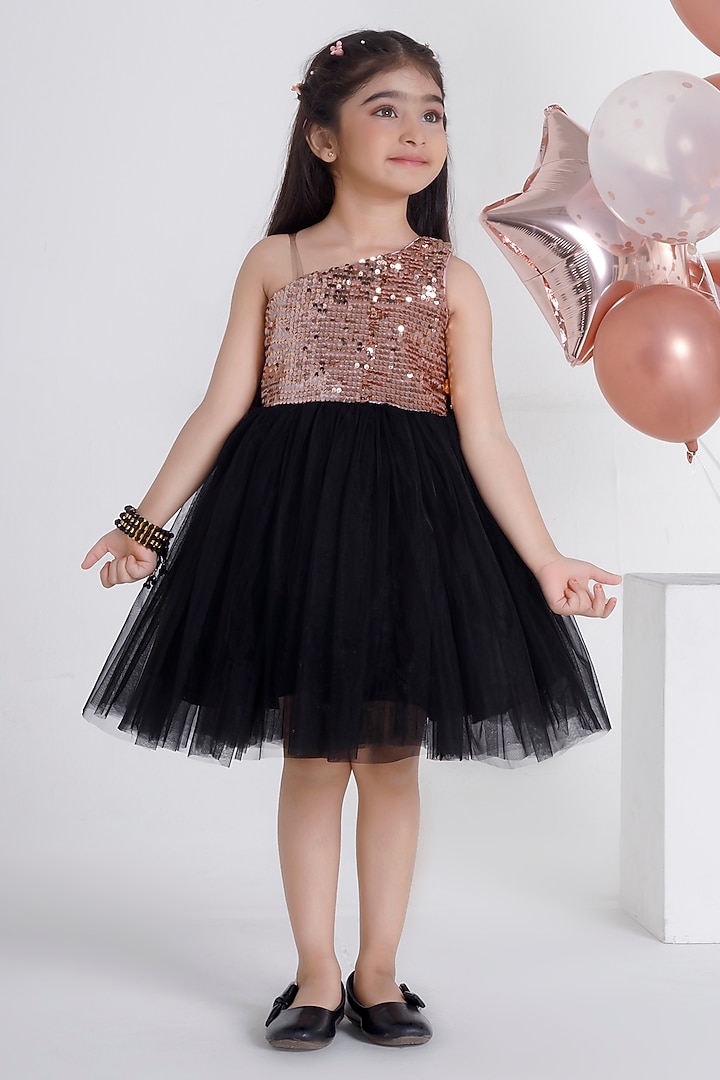 Black & Rose Gold Velvet Sequins One-Shoulder Flared Dress For Girls by Ministitch at Pernia's Pop Up Shop