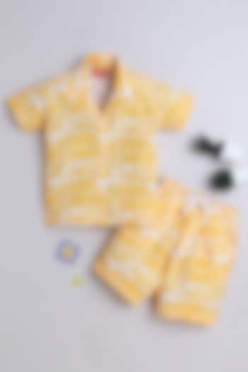 Yellow Cotton Blend Abstract Printed Co-Ord Set For Boys by Ministitch