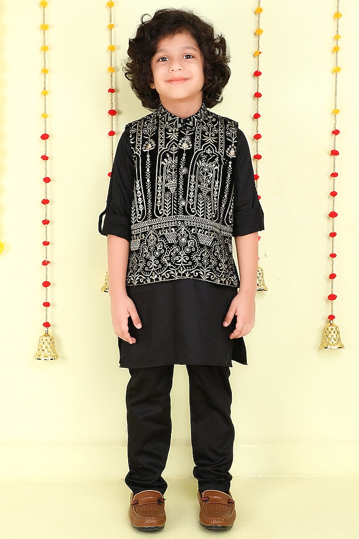 Black Cotton Silk Thread Embroidered Jacket Set For Boys by Ministitch at Pernia's Pop Up Shop