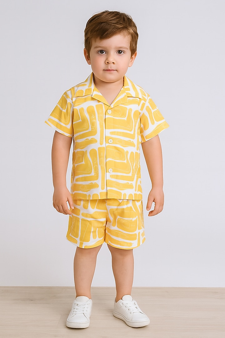 Yellow Cotton Blend Abstract Printed Co-Ord Set For Boys by Ministitch at Pernia's Pop Up Shop